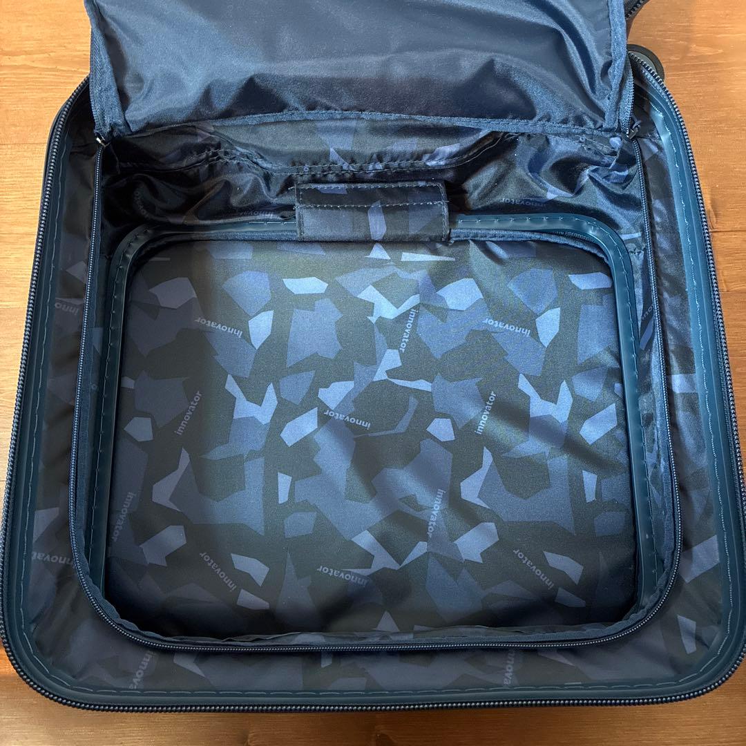 イノベーター スーツケース フロントオープン33L 色ディープシー