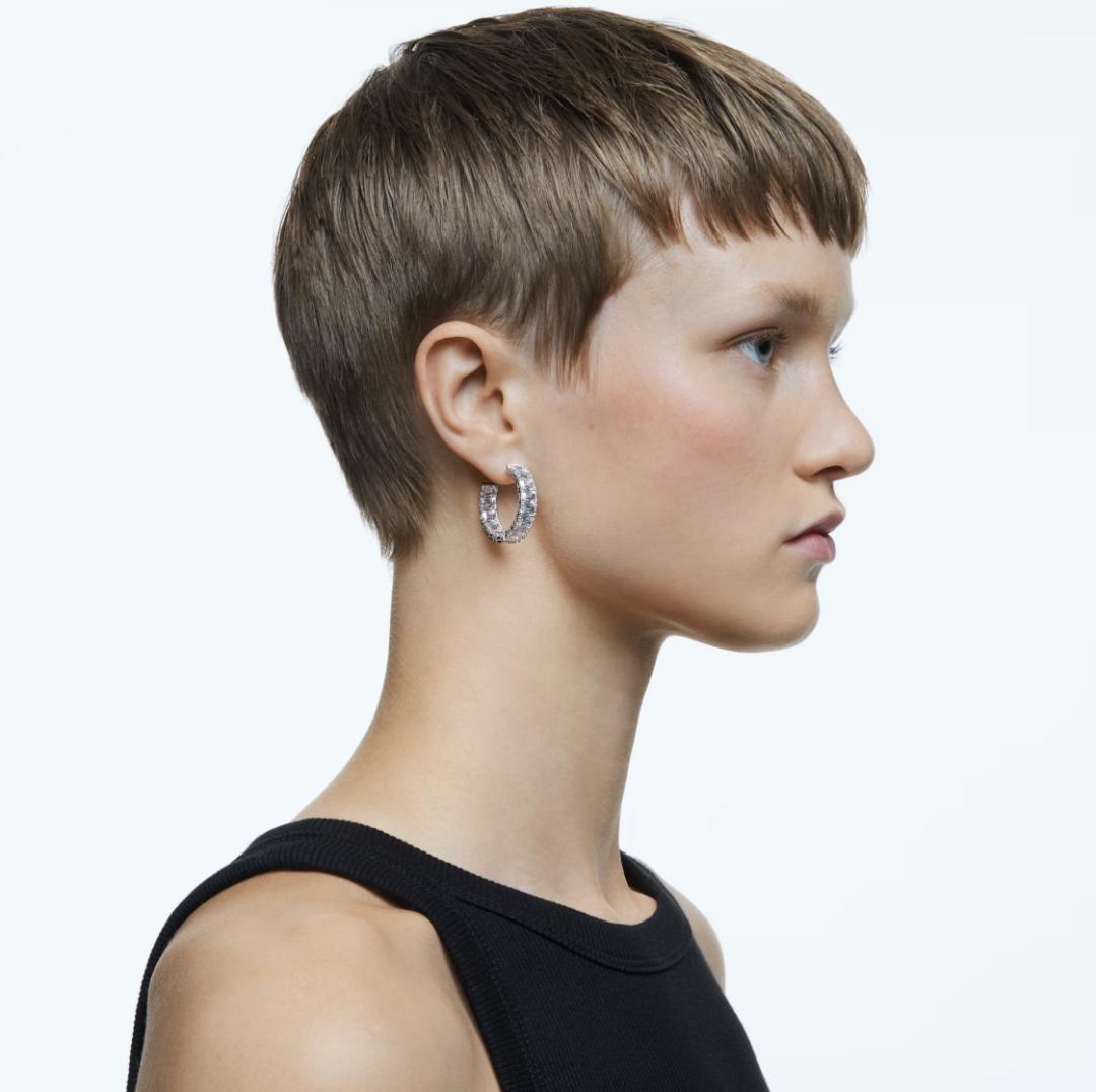 ペコ　スワロフスキー Swarovski Matrix フープピアス