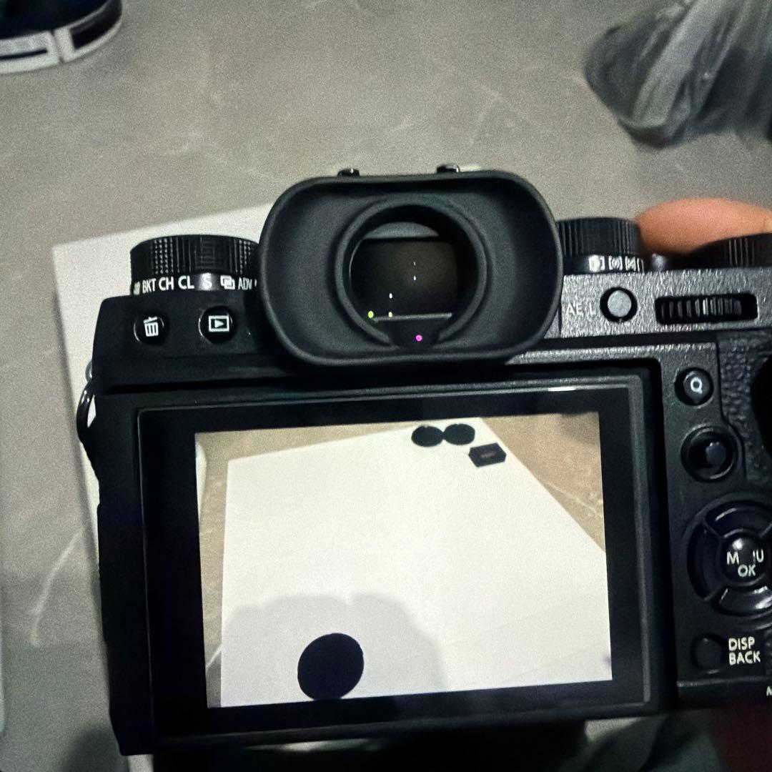 FUJIFILM X-T2 レンズキットブラック ミラーレスカメラ