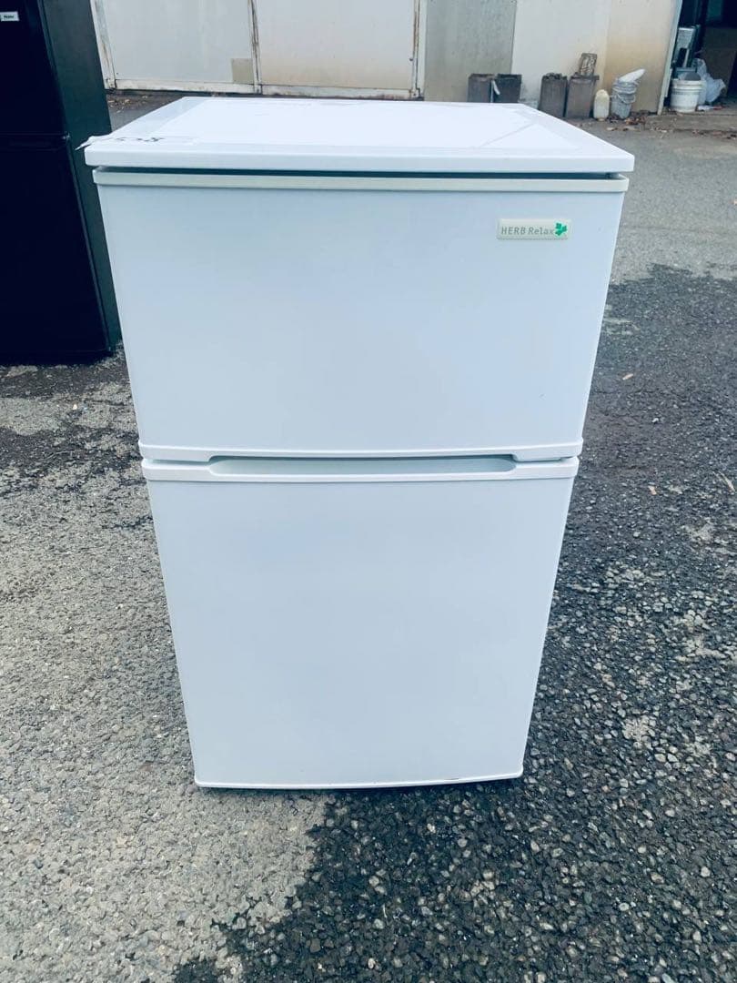 ♻️YAMADA ノンフロン冷凍冷蔵庫 YRZ-C09B1