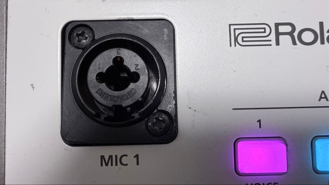 Roland VR-1HD スイッチャー