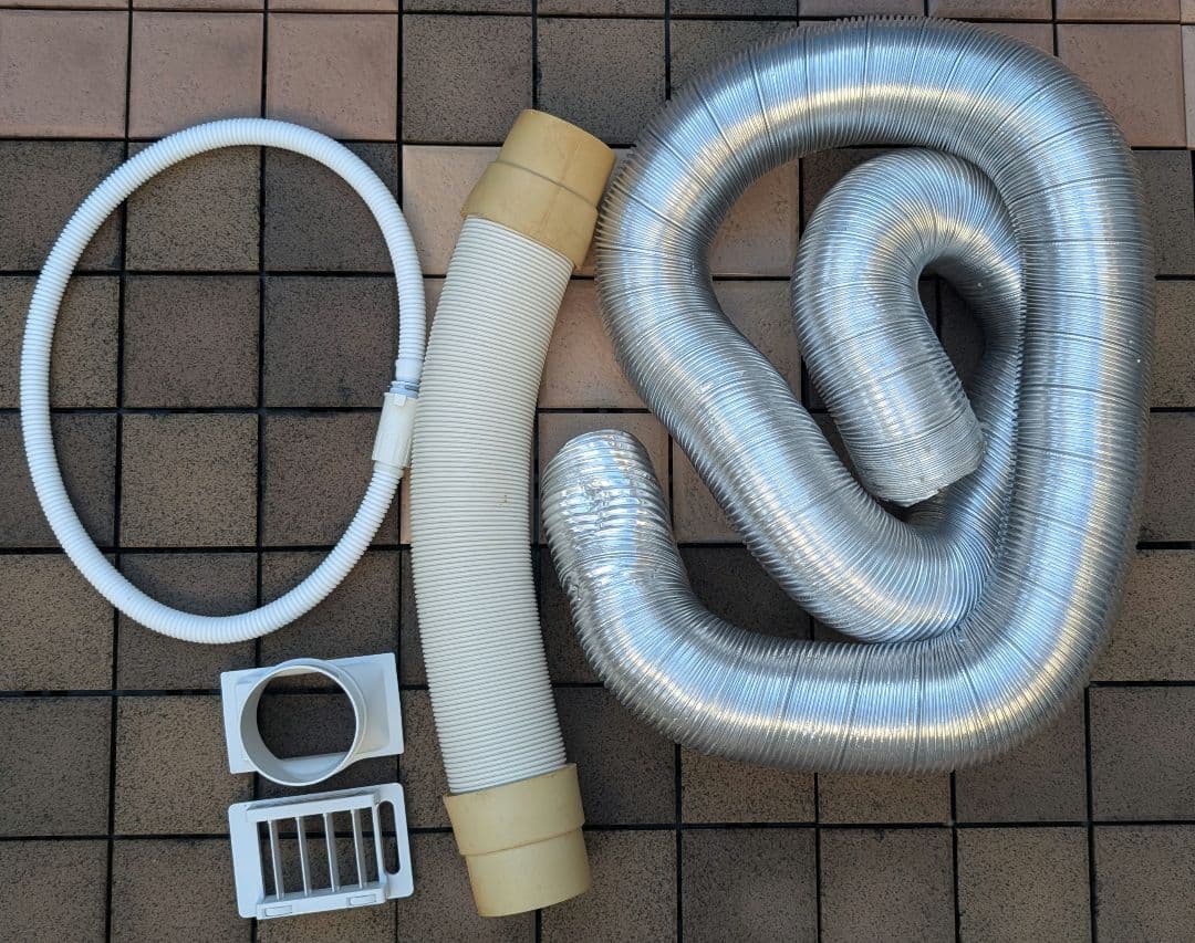 【美品】ポータブルエアコン DAIKIN Carrime 2 PCA10YS-W