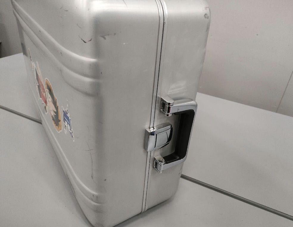 ZERO HALLIBURTON ゼロハリバートン スーツケース 大型 アルミ製