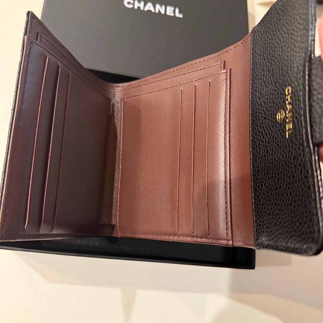 シャネル 財布 クラシックスモールフラップウォレット マトラッセ キャビアスキン