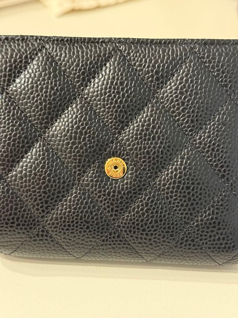 シャネル 財布 クラシックスモールフラップウォレット マトラッセ キャビアスキン