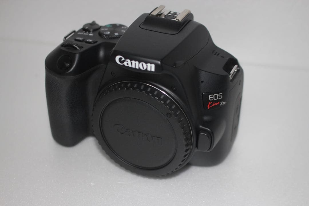 デジタル一眼レフカメラ CANON EOS Kiss X10望遠レンズセット