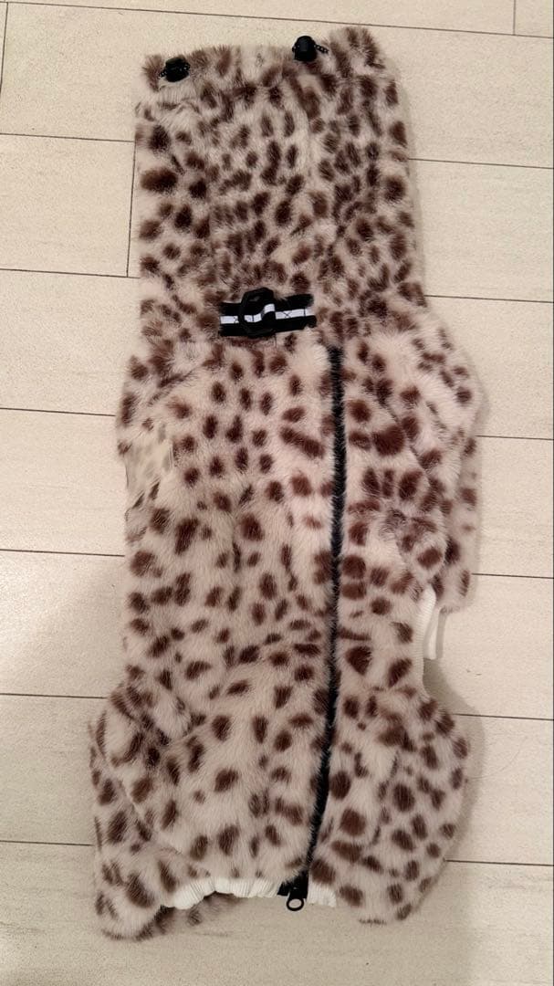 USHH 服 ロンパース イタグレ