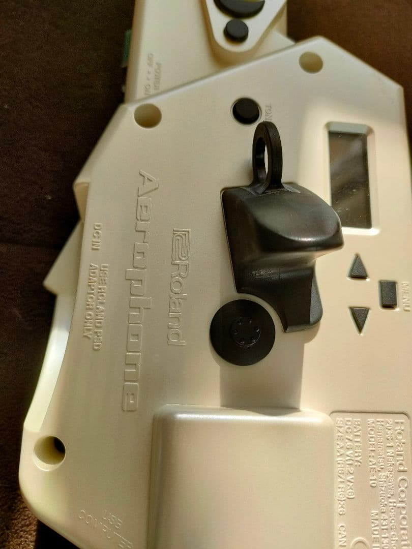 【稼動品】Roland Aerophone AE-10電子サックス エアロフォン