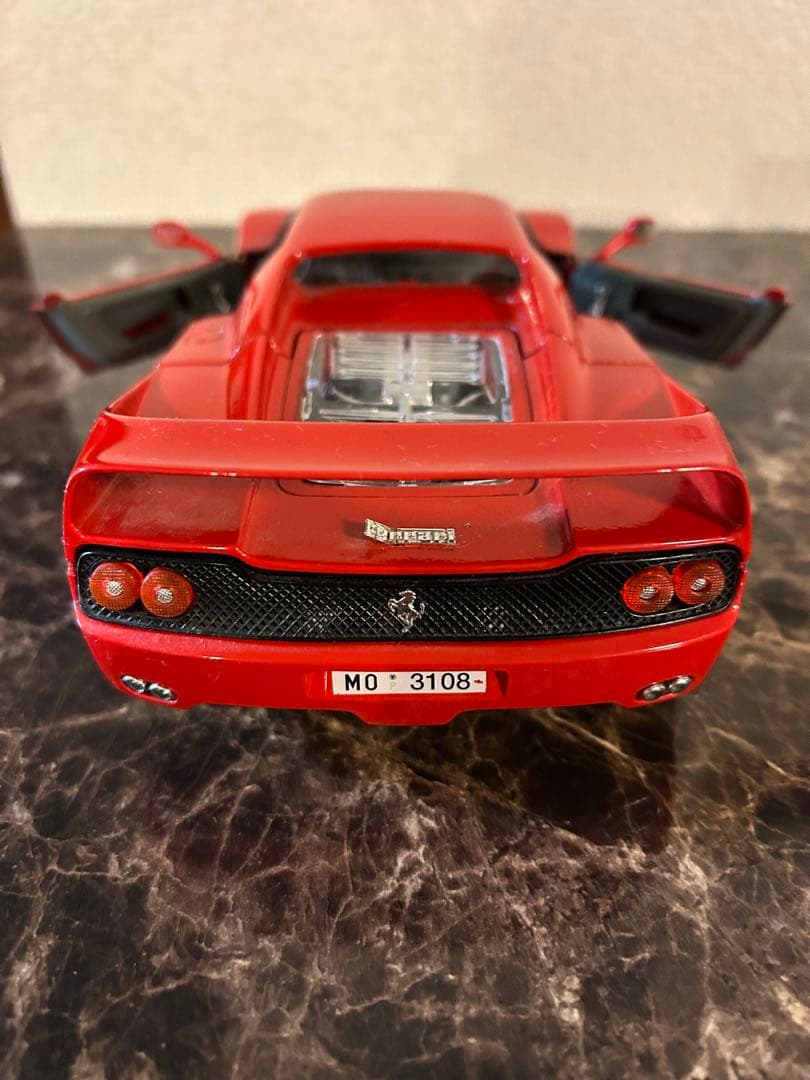 Ferrari F50 ダイキャストモデル 1/18 赤