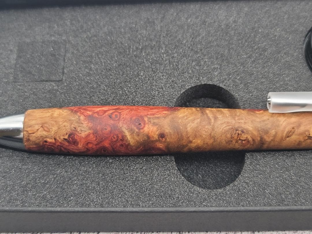 新品　こぶた工房　極上+花梨瘤　紅白　シャープペンシル0.5