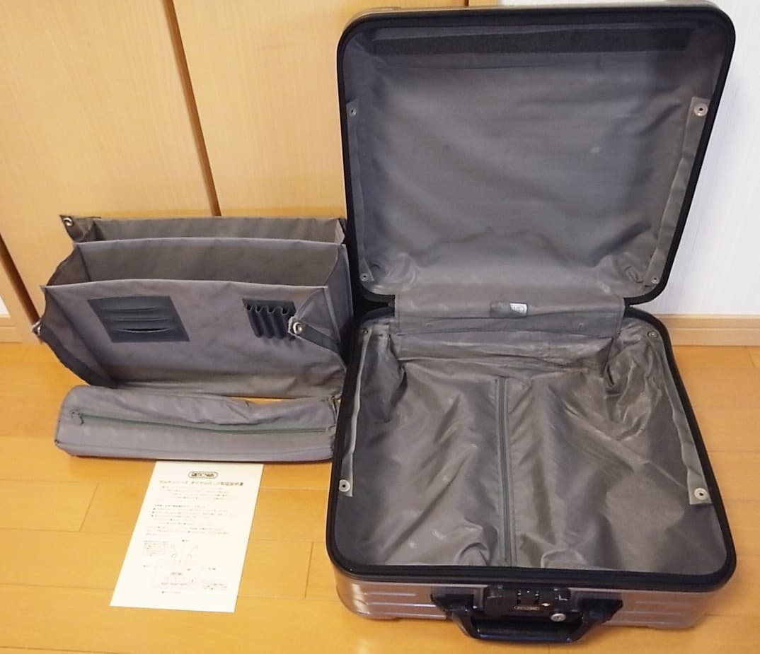 ◇リモワ サルサ ビジネス 機内持込 静音ホイール付◇メンテ・クリーニング済