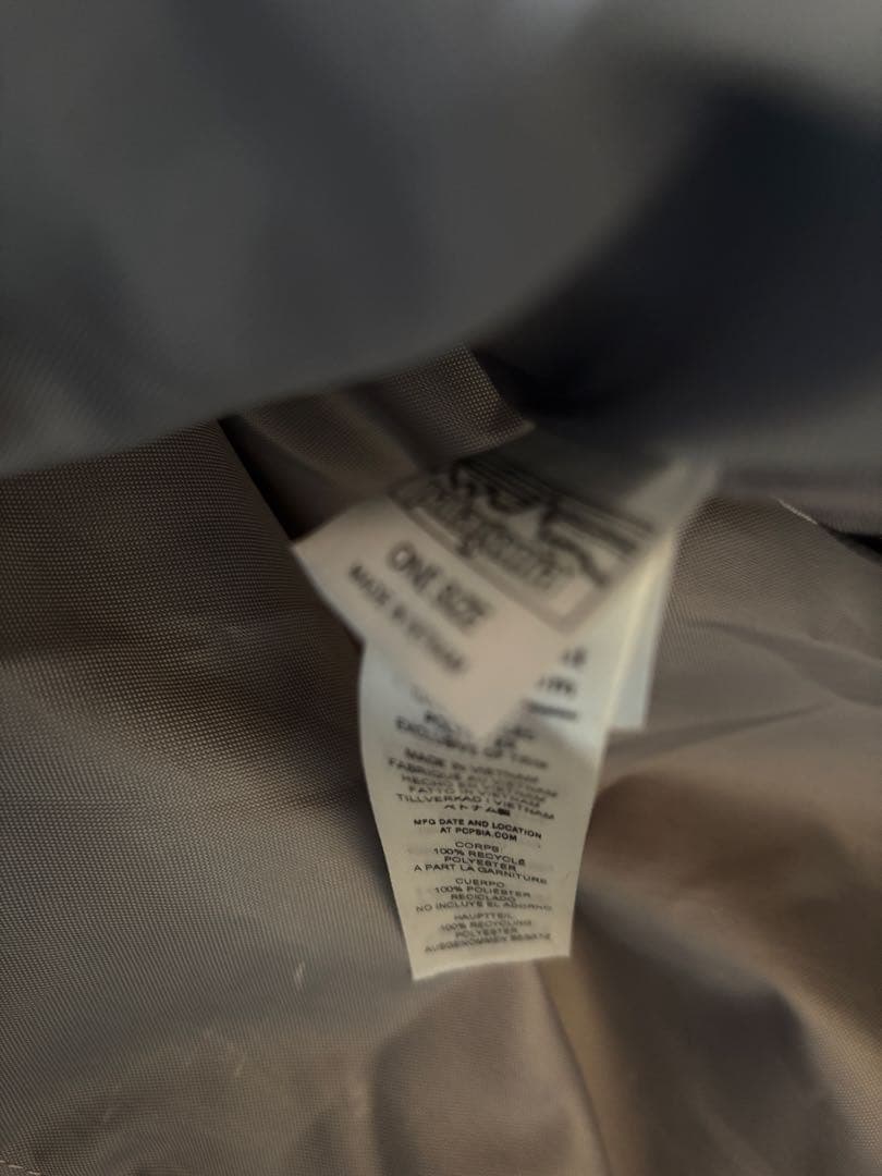 Patagonia　Black Hole Wheeled Duffel 40L