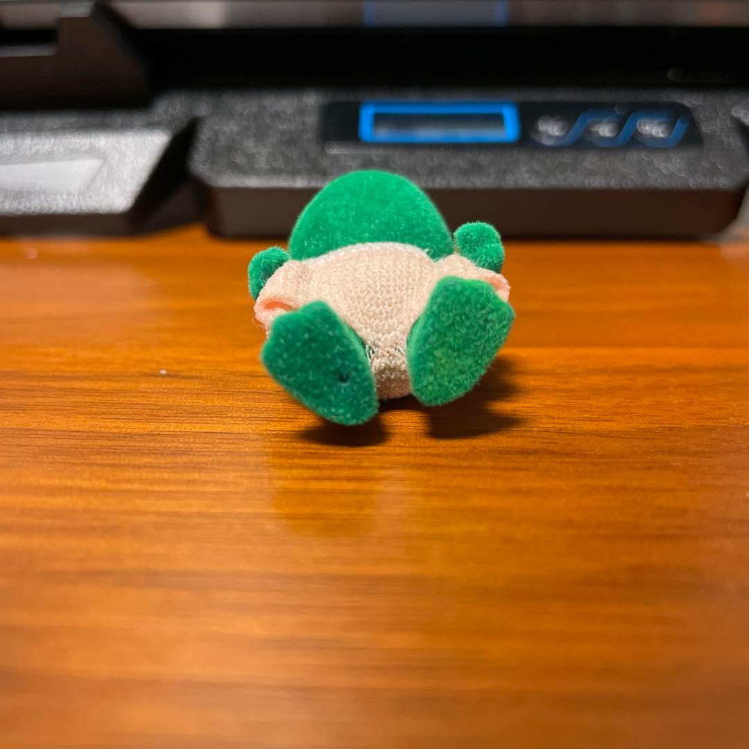 シルバニアファミリー　カエル　赤ちゃん　美品　未使用に近い