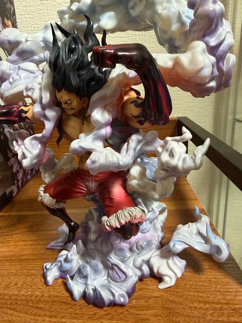 ワンピース POP maximum ギア4 スネイクマン ルフィ　フィギュア