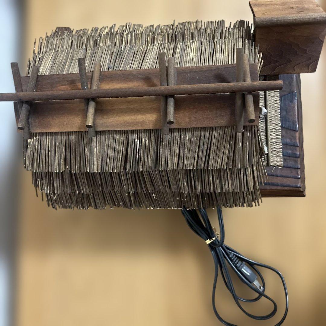 光る　日本家屋　伝統　点灯