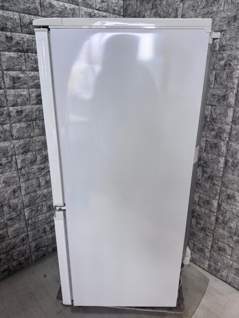 大阪送料無料★3か月保障付き★冷蔵庫★2017年★SJ-D14C-W★R-366