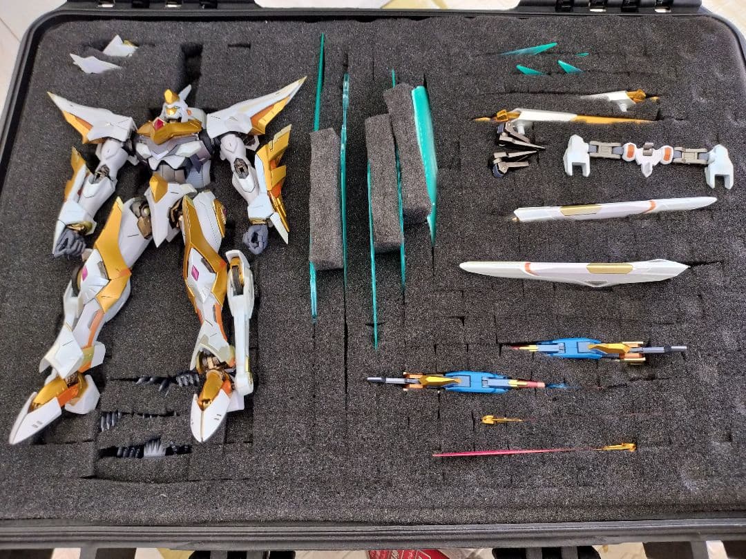 「美品」メタルビルド ランスロットアルビオン