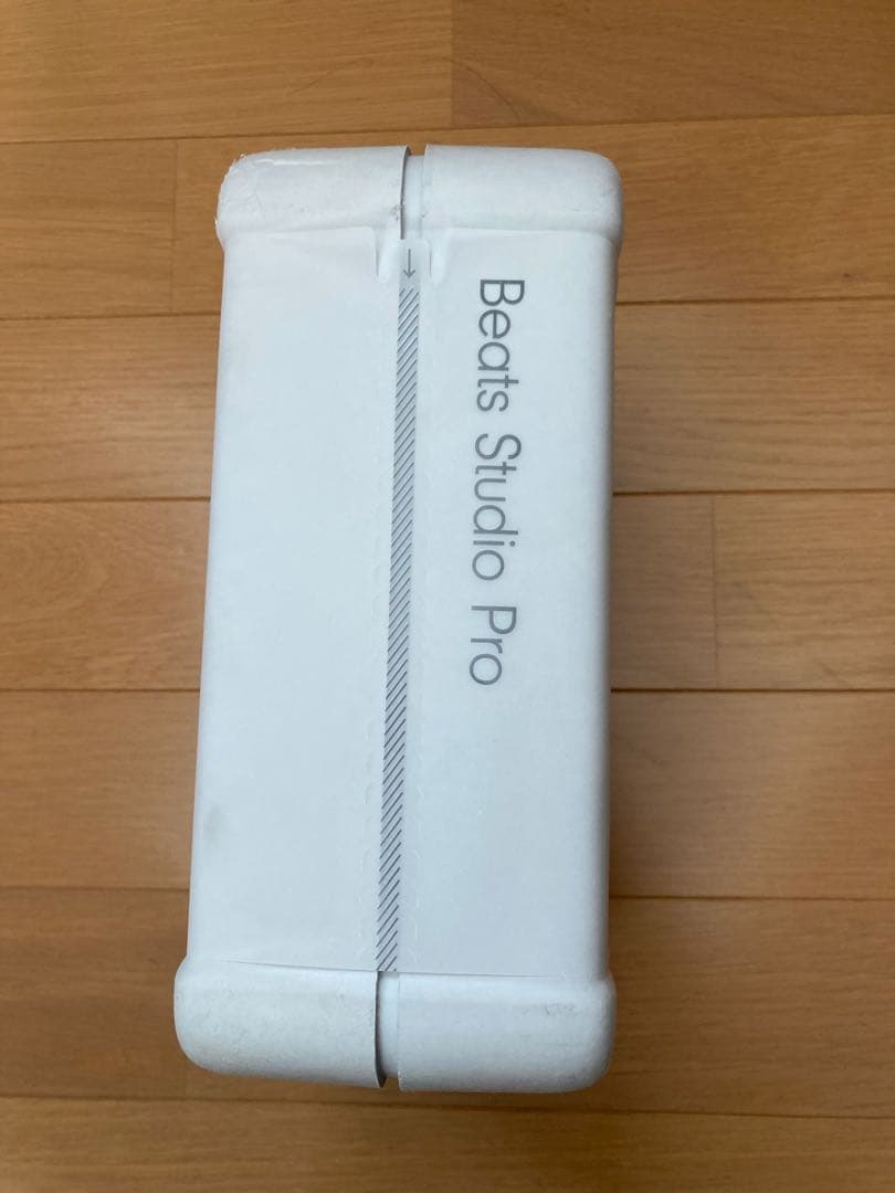 新品未開封 Beats Studio pro ヘッドホン サンドストーン