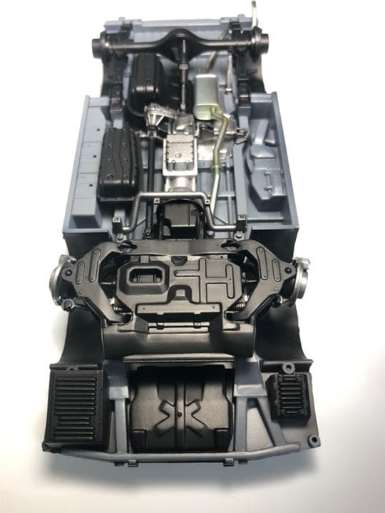 アオシマ　デリカ　スターワゴン　1/24 製作中　下回り