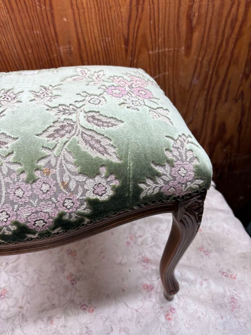 スツール 金華山 グリーン 猫脚 木製 完成品 オットマン　イタリア