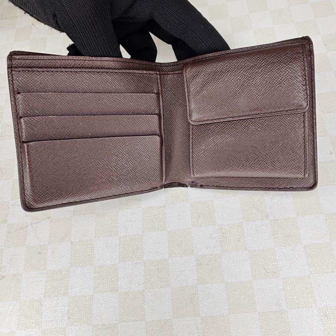 美品　LOUIS VUITTON ルイヴィトン　財布　二つ折り　M06