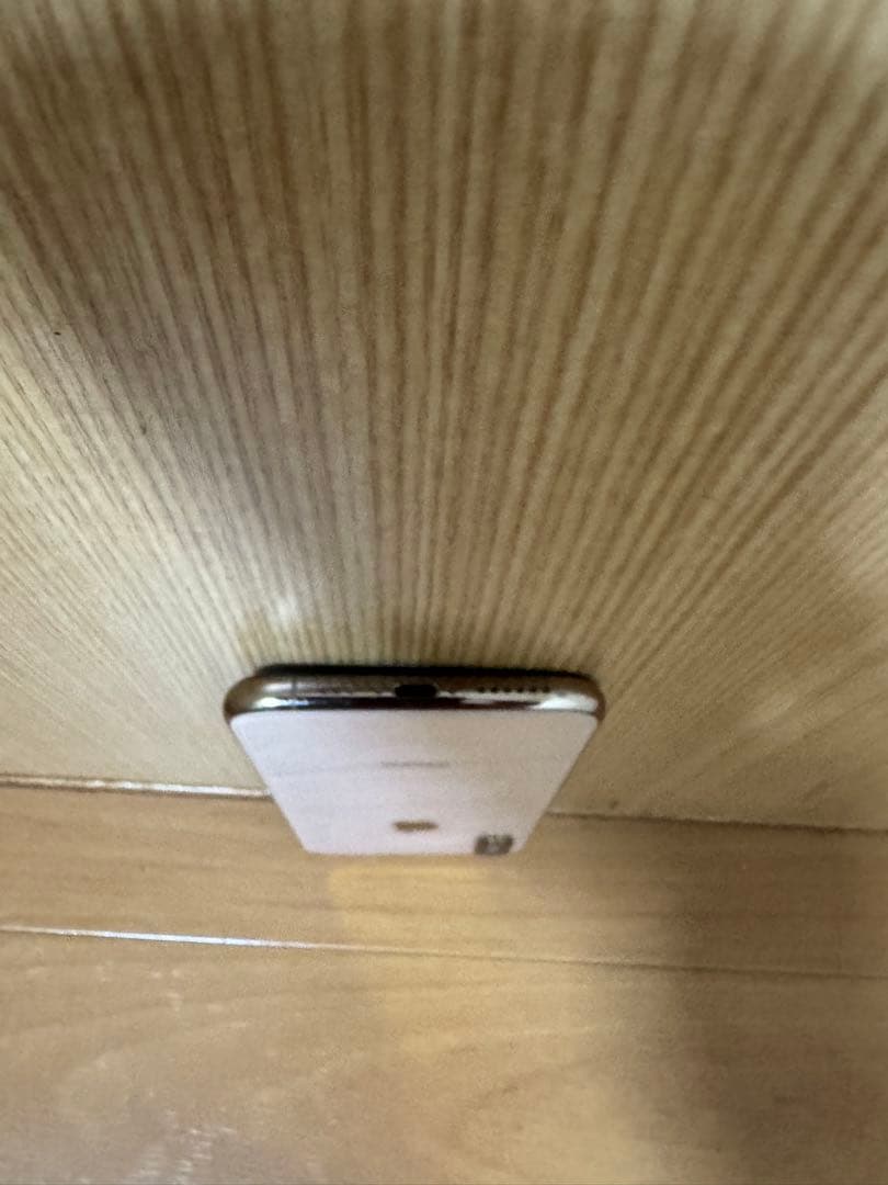 アップル　Apple iPhone XS 64GB