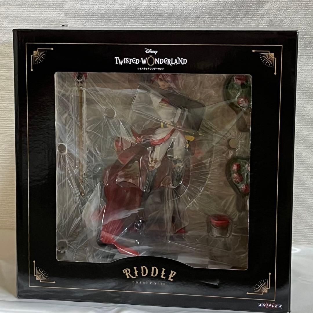 ツイステッドワンダーランド リドル 1/8 フィギュア ANIPLEX 特典付き