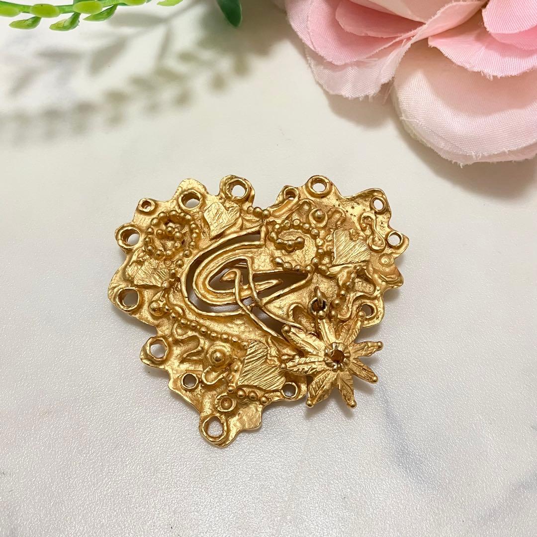 Christian Lacroix✨クリスチャンラクロワ✨ ブローチ　ハート
