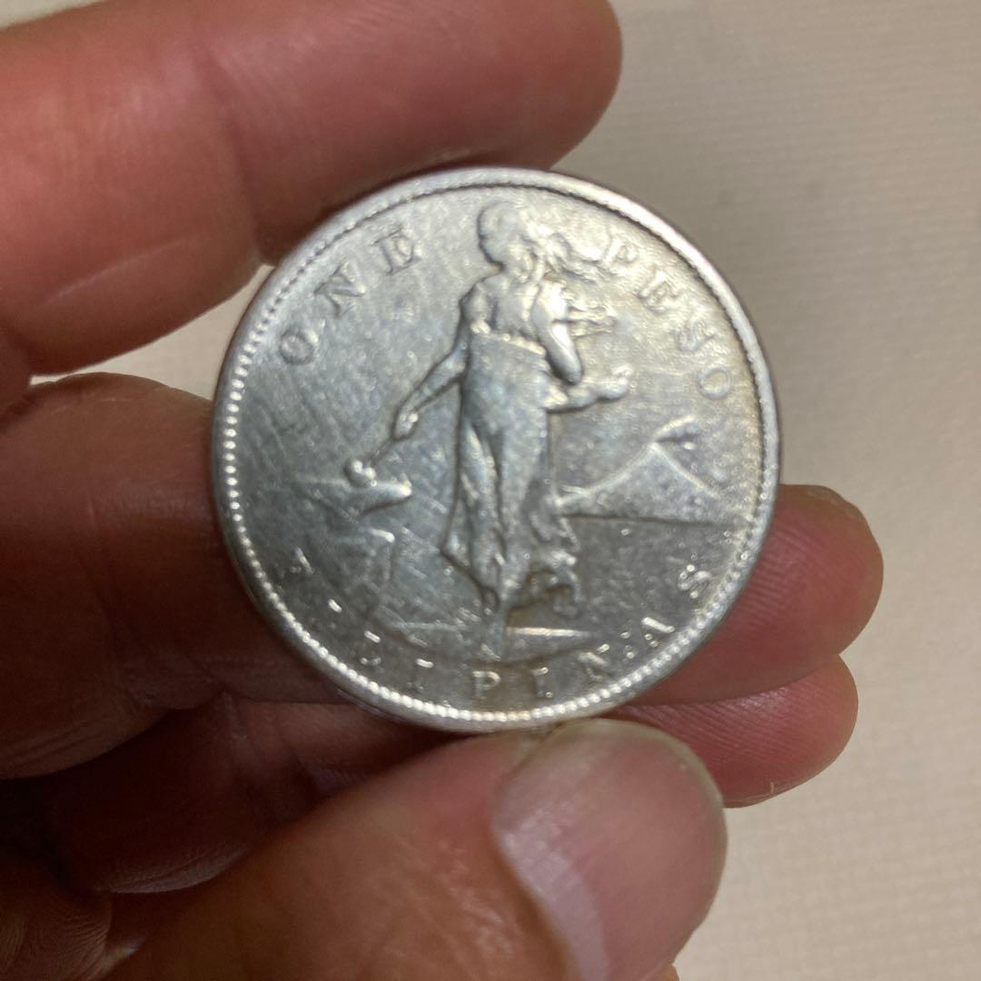 アメリカ領フィリピン銀貨。大型小型２枚セット。