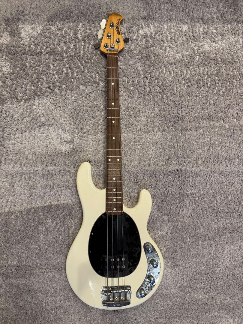 MUSICMAN StingRay-EXエレキベース WH／R