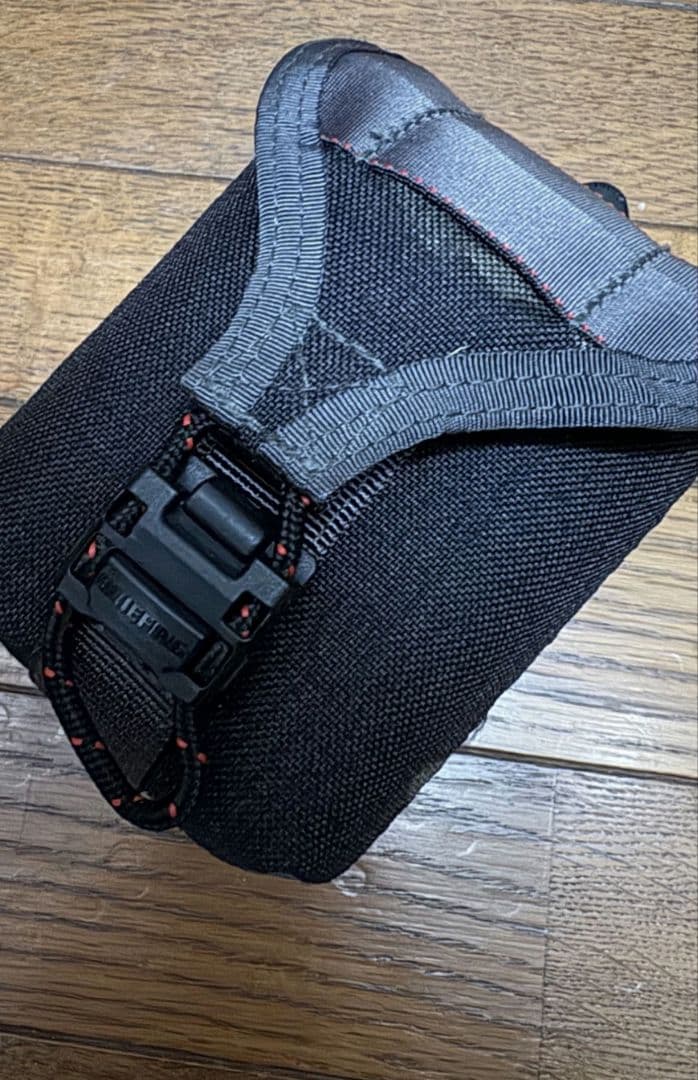 BRIEFING スコープボックスポーチ ブラック×迷彩