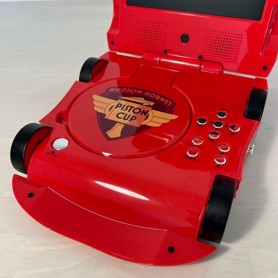 ディズニー カーズ 7インチポータブル DVDプレーヤー