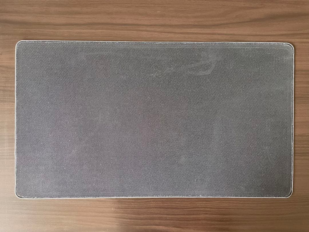 Harness Infinity Seb McKinnon プレイマット 新品