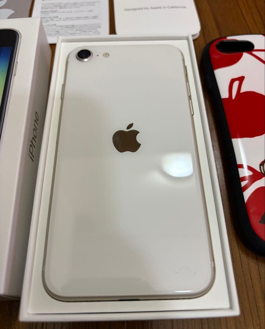 iPhone SE3 スターライト 64GB iFaceミー 未使用フィルム付