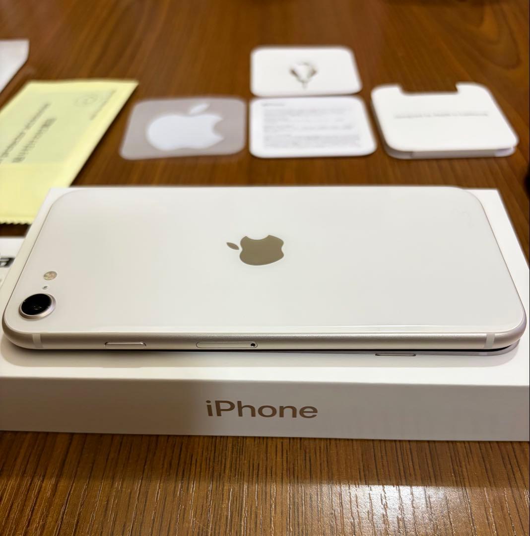 iPhone SE3 スターライト 64GB iFaceミー 未使用フィルム付