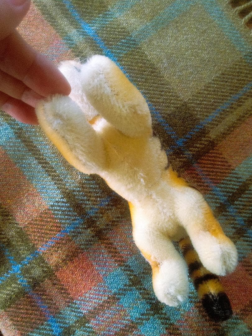 虎　シュタイフ 　きれいなバター色　ヴィンテージ　草原のアニマル　仔虎　タイガー