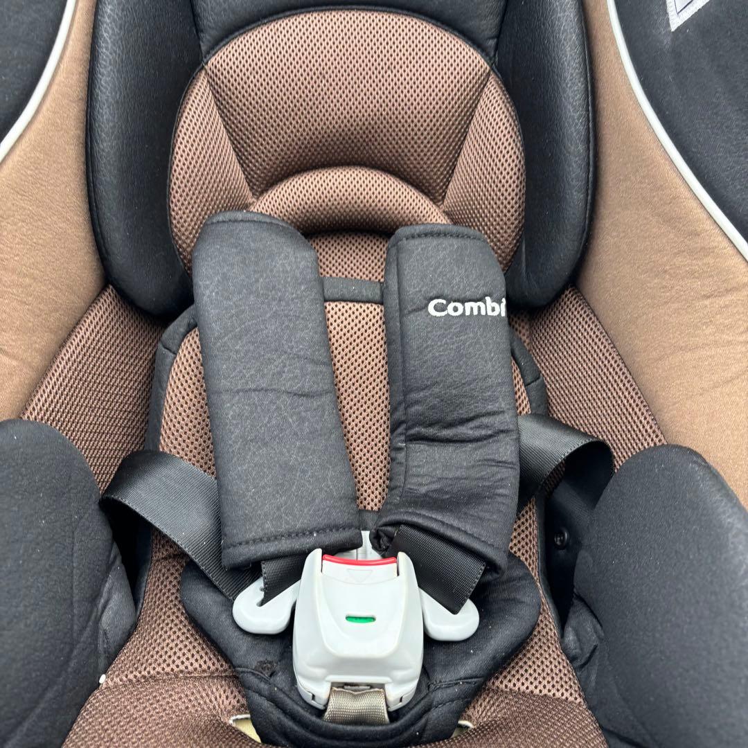 【美品】　Combi コンビ　回転チャイルドシート ゼウスターンユーロ　ブラウン