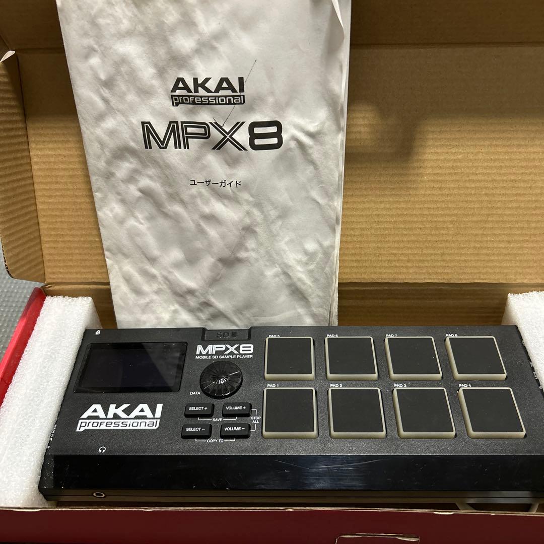AKAI MPX8 モバイルSDサンプルプレーヤー