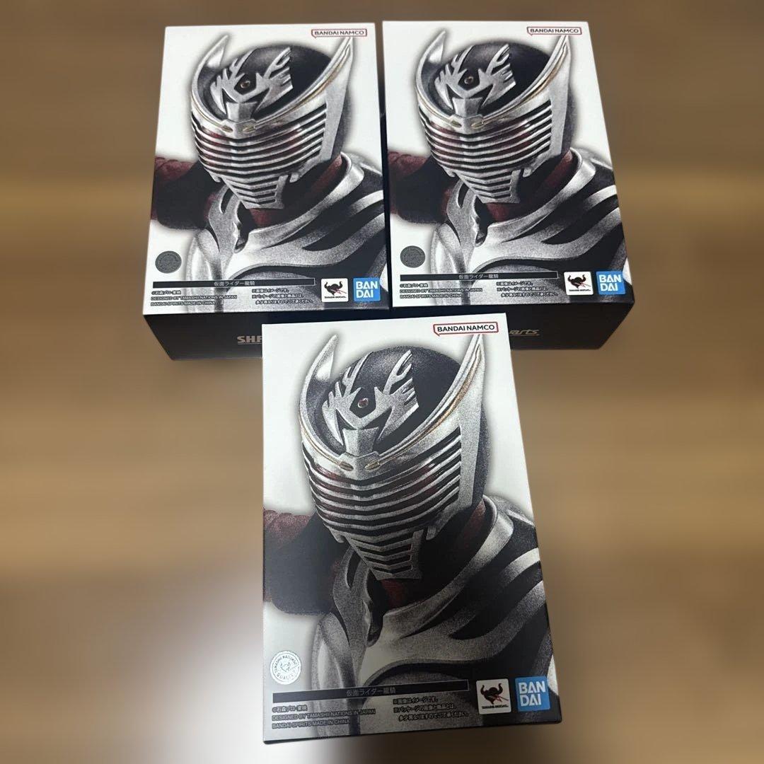 新品未開封3個　S.H.figuarts 真骨彫製法 仮面ライダー龍騎