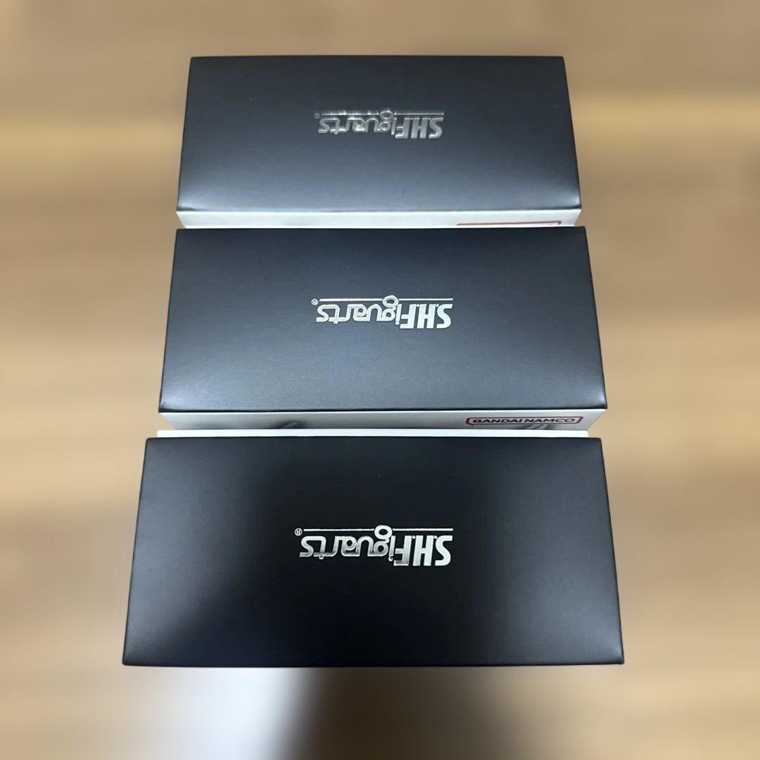 新品未開封3個　S.H.figuarts 真骨彫製法 仮面ライダー龍騎