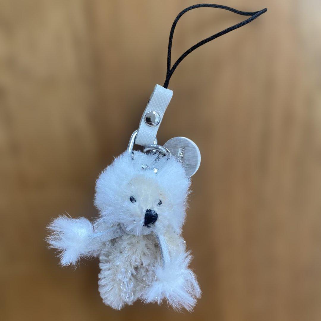 値下✩新品未使用✩PRADA ホワイトファーぬいぐるみキーホルダー