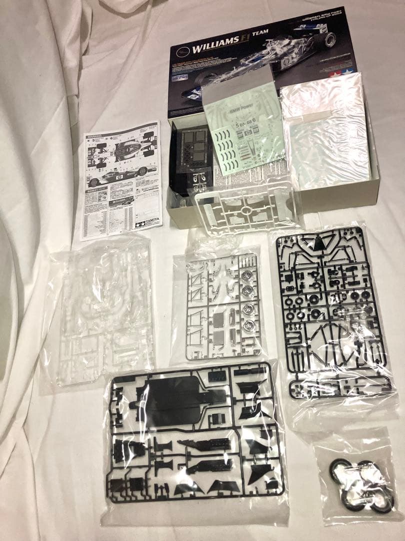 タミヤ 1/20 フルビューウィリアムズ F1 BMW FW24 20056