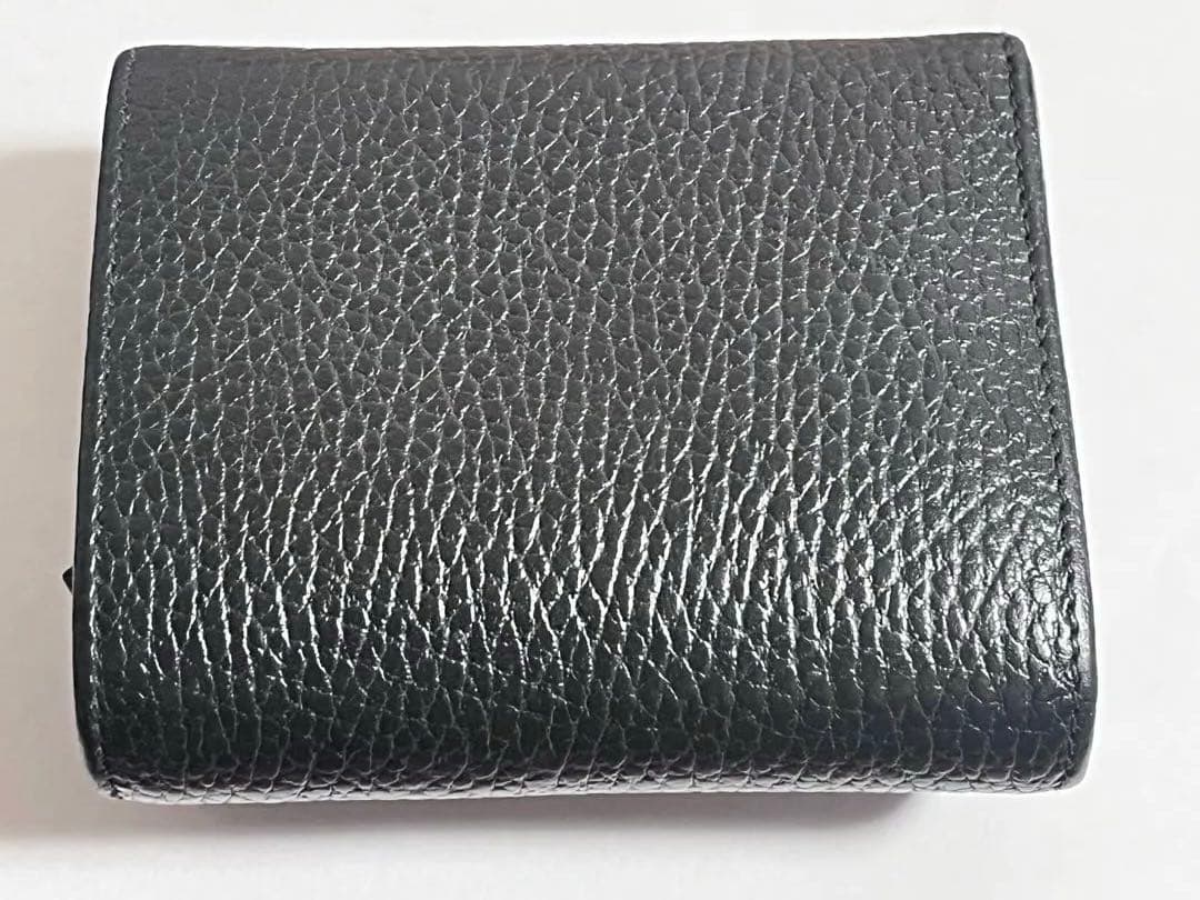 GUCCI グッチ　二つ折り財布　GGマーモント