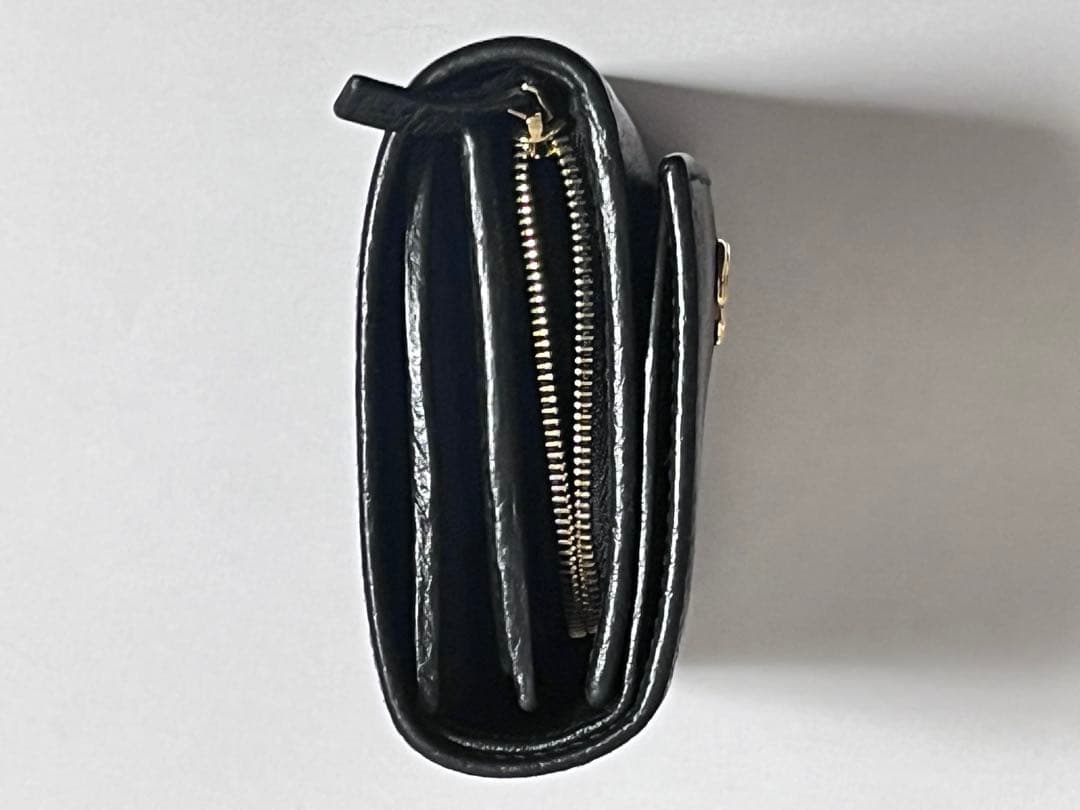 GUCCI グッチ　二つ折り財布　GGマーモント