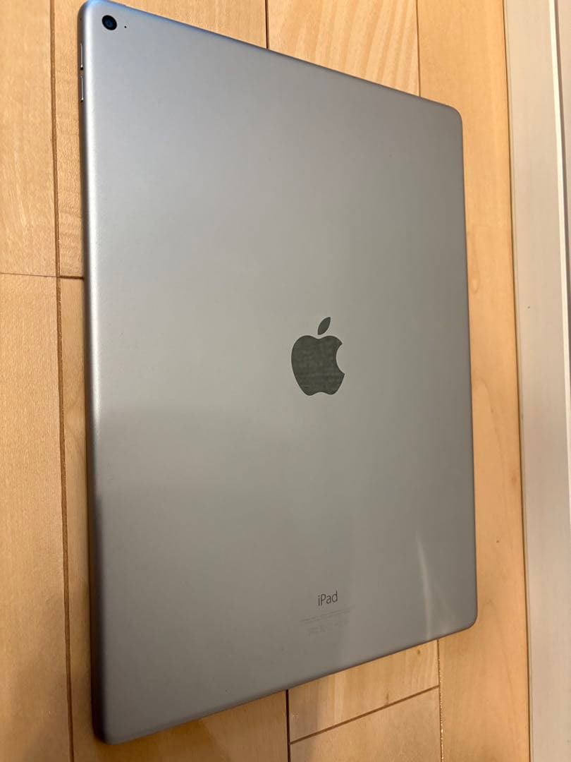 iPad pro 12.9インチ　シルバー　第一世代　A1584
