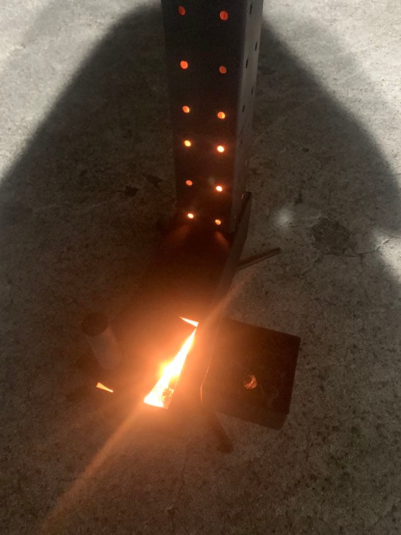 廃油ストーブ　究極のアウトドア体験を！高品質・高効率 ロケットストーブ