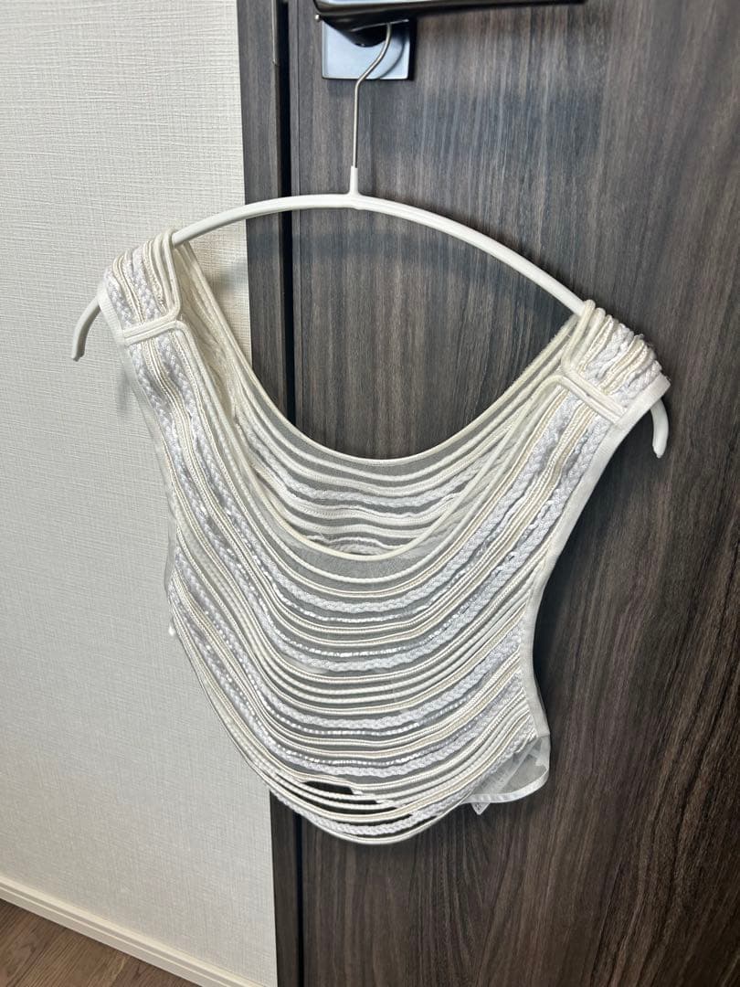 un3d コードデザインショートタンクトップ