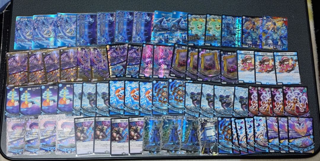 デュエルマスターズ　引退品まとめ売り　デッキ10個&金トレジャーなどカードセット