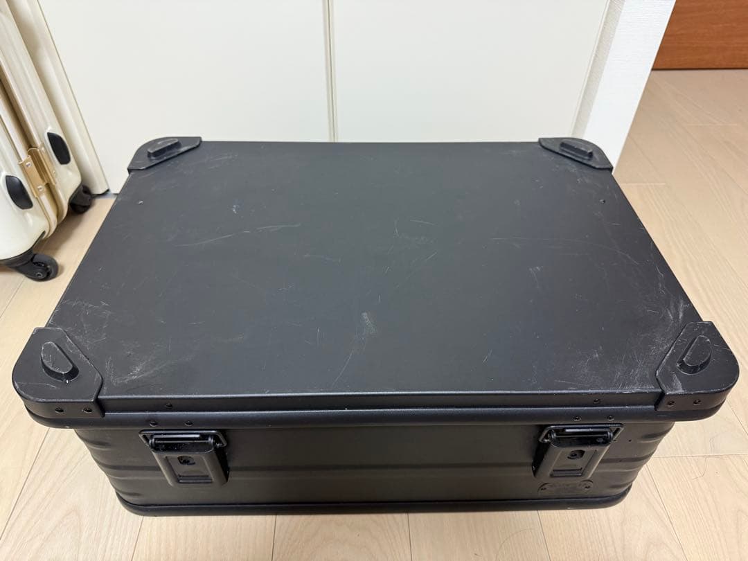 VENTLAX アルミコンテナ PANDORA ブラック46L