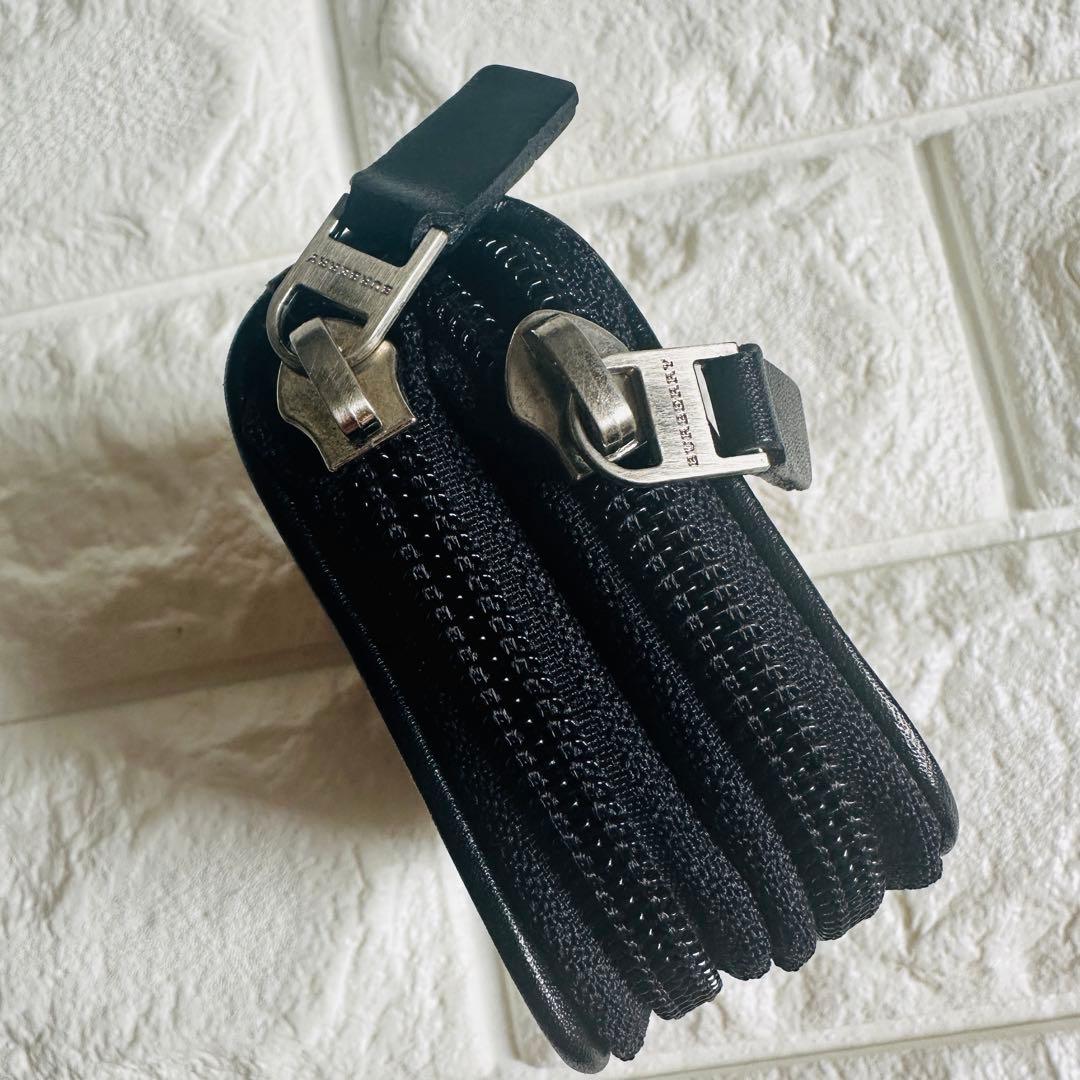 【美品】BURBERRY LONDON ノバチェック ケース 2層